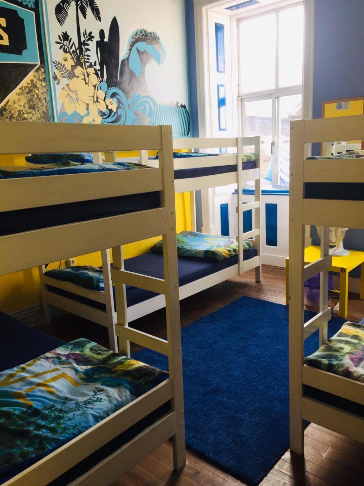 The Paintshop Hostel Figueira da Foz Bagian luar foto