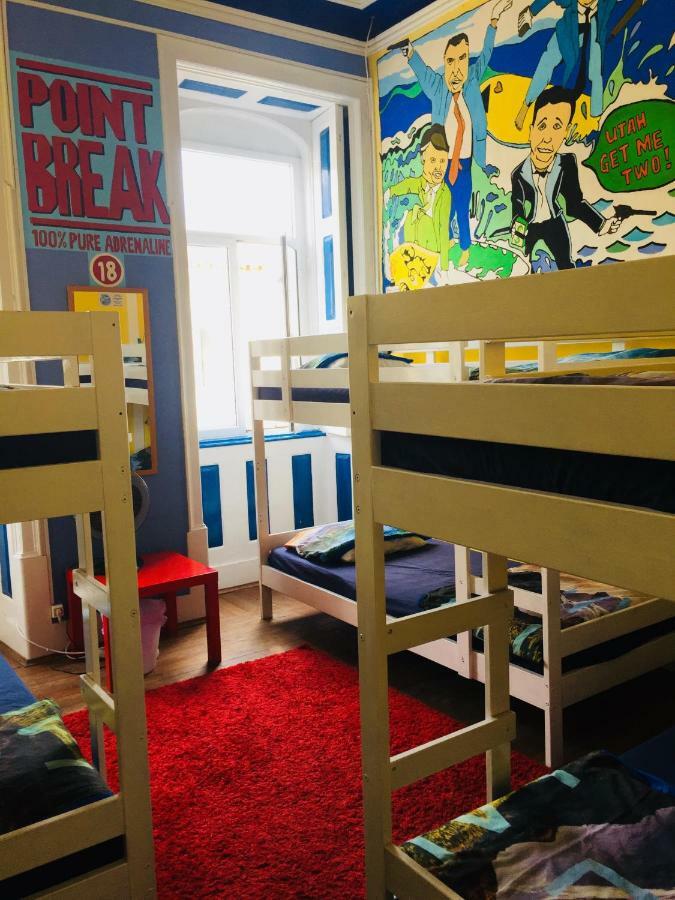 The Paintshop Hostel Figueira da Foz Bagian luar foto